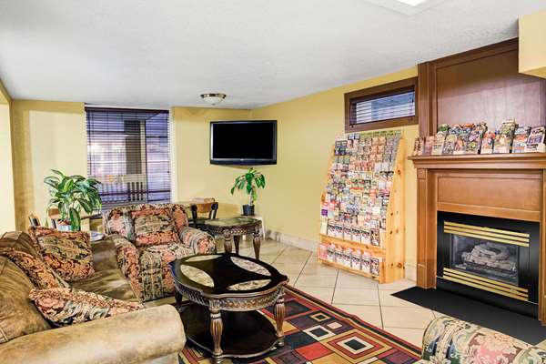  - Days Inn & Suites Downtown Gatlinburg Parkway