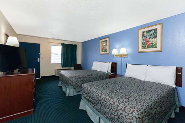  - Days Inn Northwest Oklahoma City - I-44, Exit 124