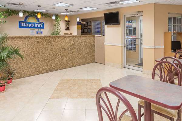  - Days Inn Waycross