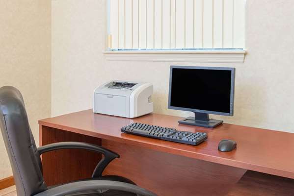 Conference Area - Days Inn Hazelwood - I-270, Exit 26B