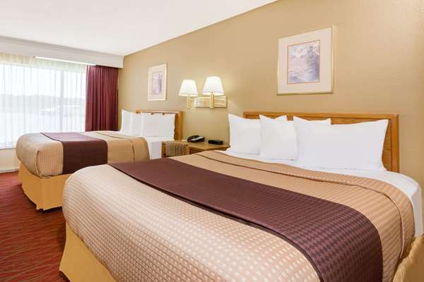  - Days Inn White Hills Road Staunton - I-64 & I-81, Exit 217