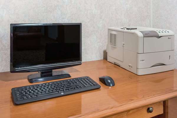 Conference Area - Days Inn White Hills Road Staunton - I-64 & I-81, Exit 217