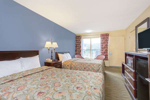  - Days Inn North Lee Highway Lexington - I-64 & I-81, Exit 195