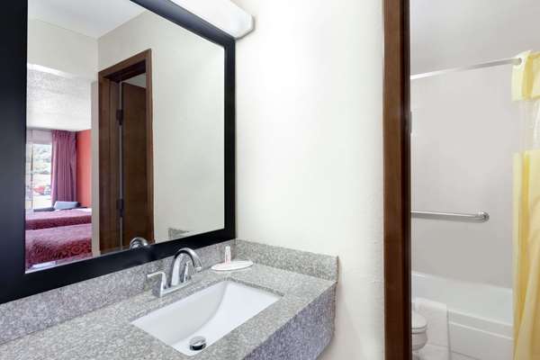  - Days Inn Cullman - I-65, Exit 308