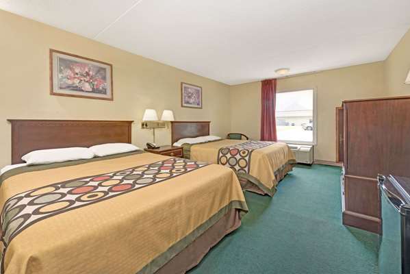  - Super 8 Hotel South Indianapolis - I-74 & I-465, Exit 2