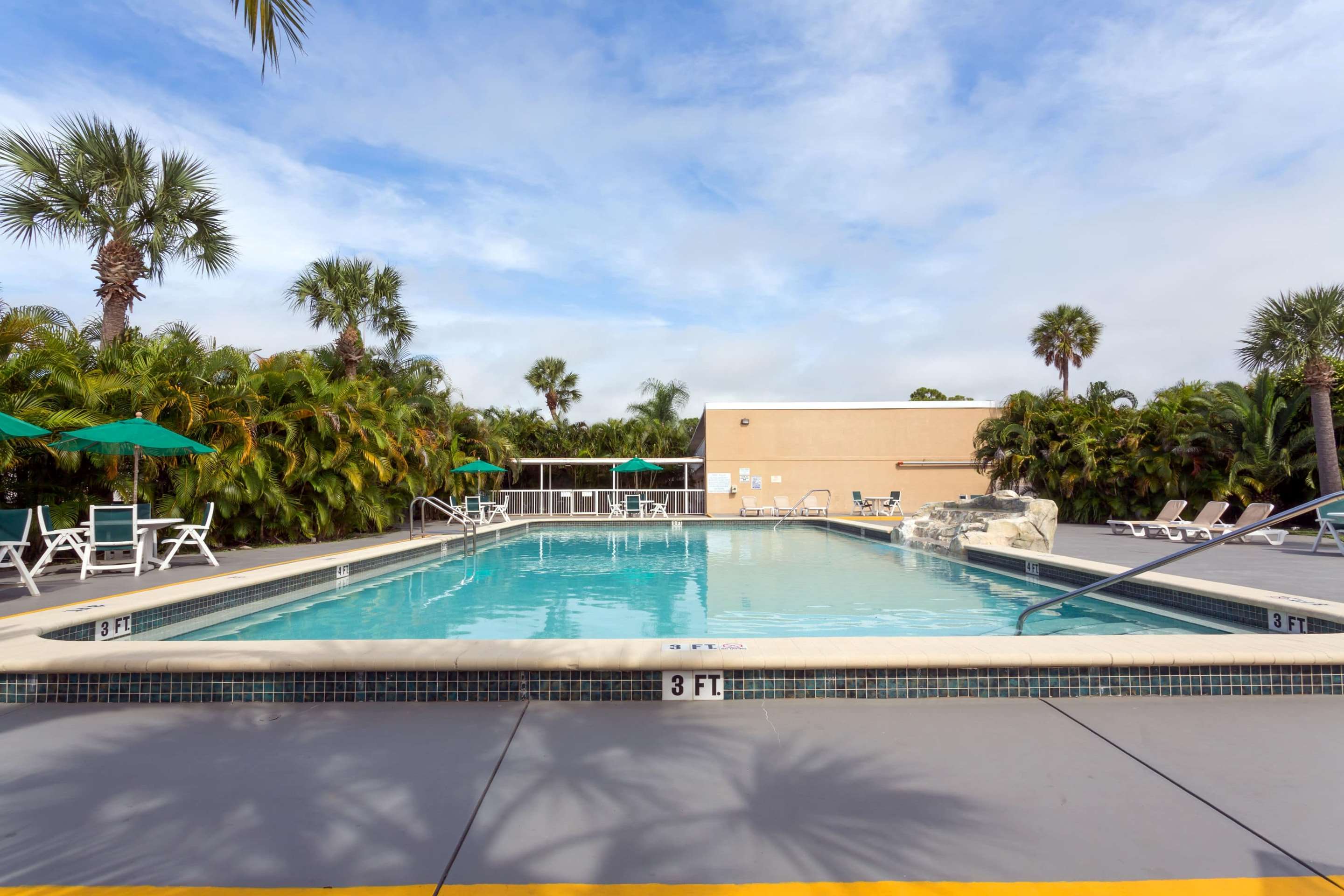 Pool | Ramada by Wyndham Lake Placid