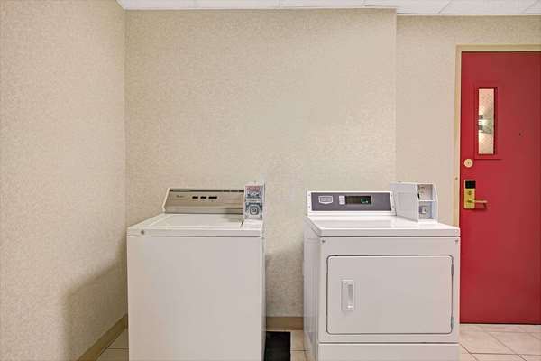  - Days Inn Parsippany