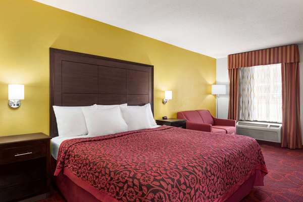  - Days Inn Roanoke Rapids Road Weldon - I-95, Exit 173