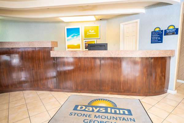  - Days Inn Stone Mountain