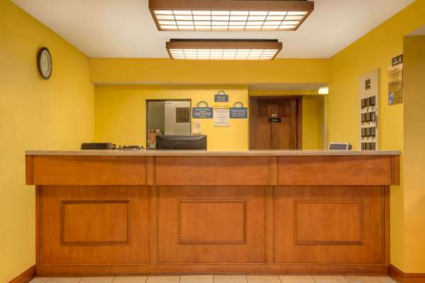  - Days Inn Fairgrounds Columbus - I-71, Exit 111