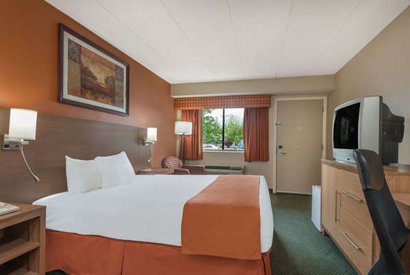  - Days Inn Fairgrounds Columbus - I-71, Exit 111