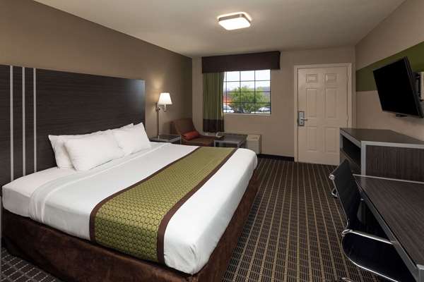  - Days Inn Athens - I-65, Exit 351