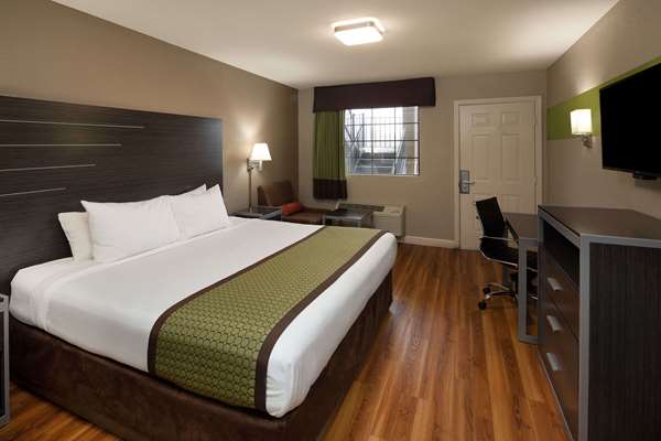  - Days Inn Athens - I-65, Exit 351