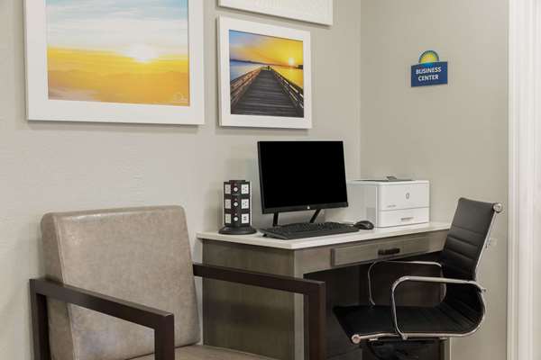 Conference Area - Days Inn Athens - I-65, Exit 351