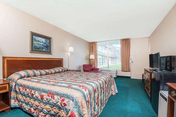  - Knights Inn Wabash