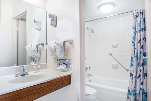  - Knights Inn Wabash