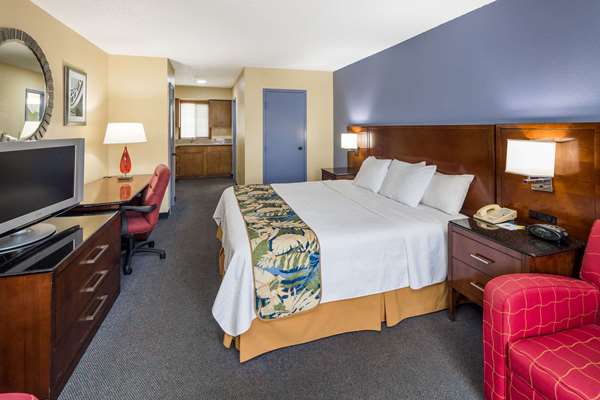  - Days Inn Walterboro - I-95, Exit 53