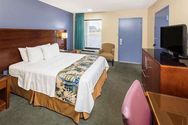  - Days Inn Walterboro - I-95, Exit 53