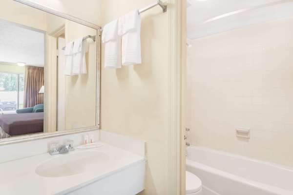  - Days Inn Christiansburg