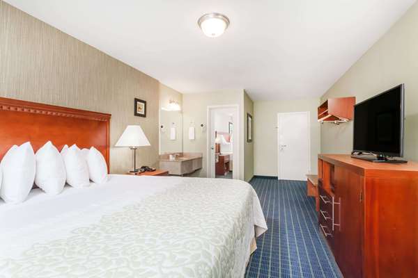  - Days Inn Bradley Airport Windsor Locks
