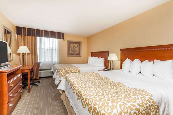 - Days Inn Bradley Airport Windsor Locks