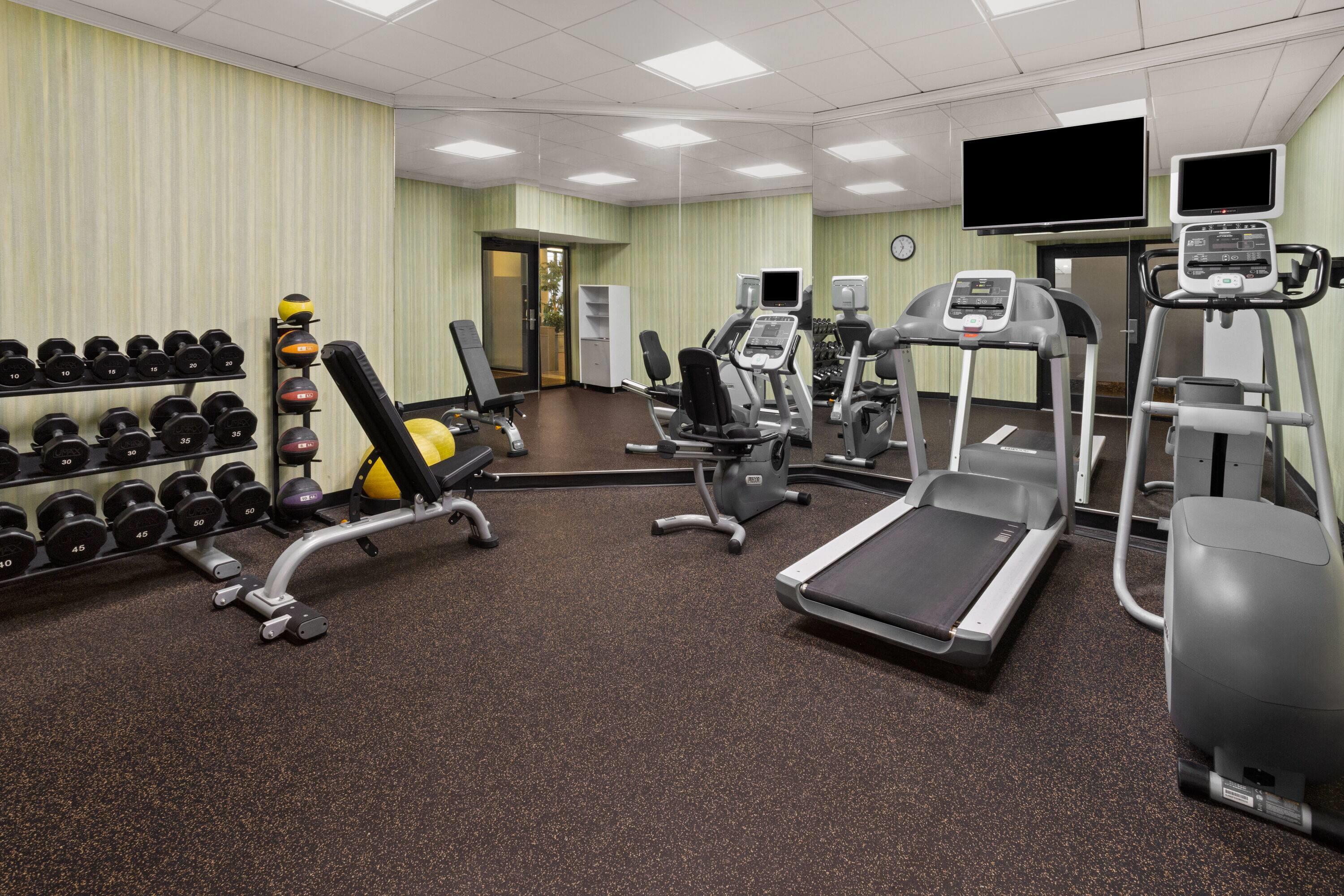 Health club fitness center gym | Days Inn by Wyndham Lanham Washington DC