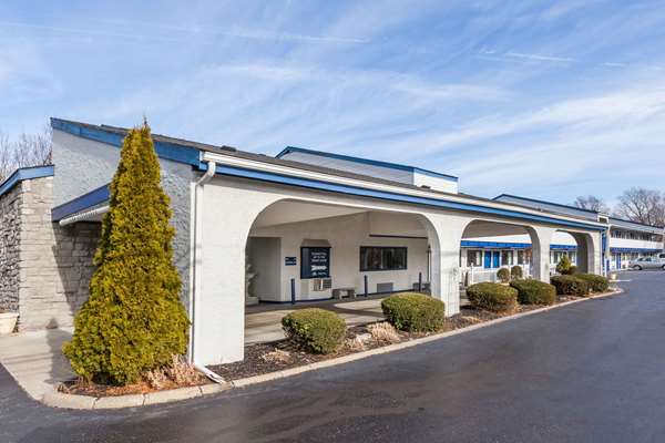 Exterior view - Days Inn Kent - I-76, Exit 33