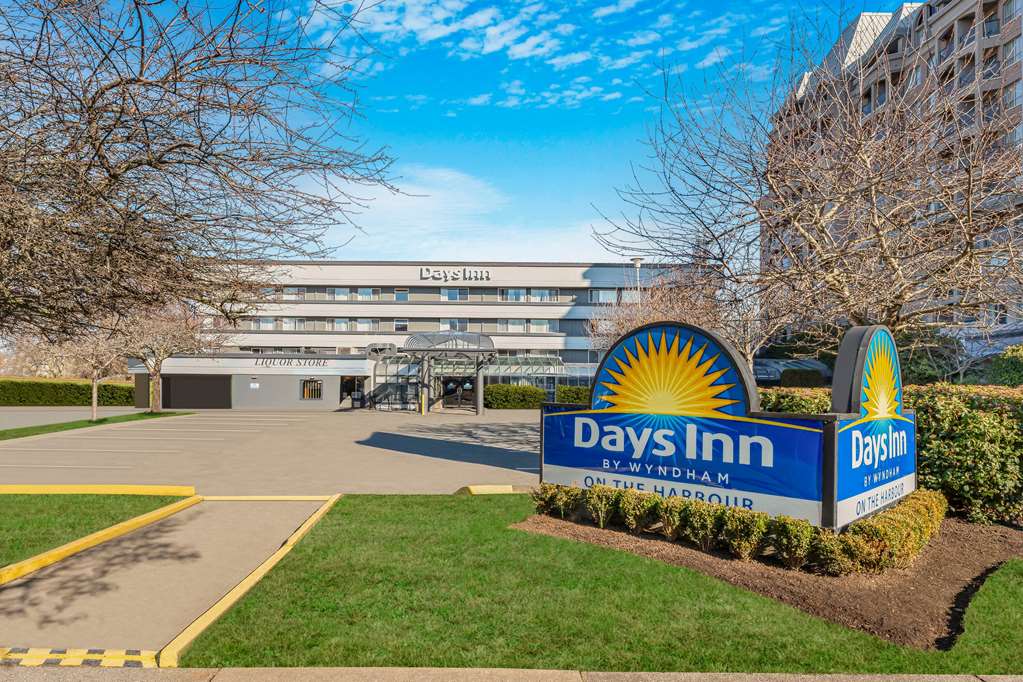 Days Inn Victoria on the Harbour