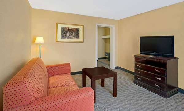  - Days Inn Silver Spring