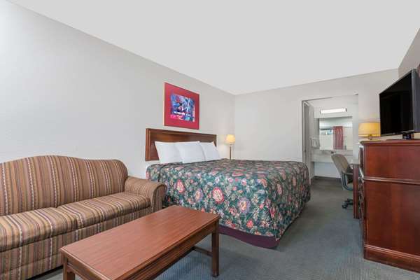  - Days Inn Mt Sterling - I-64, Exit 110