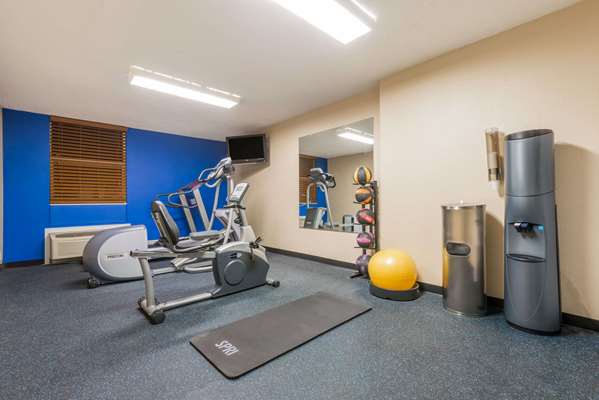 Fitness/ Exercise Room - Days Inn Gillette - I-90, Exit 126