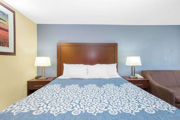  - Days Inn Grand Island