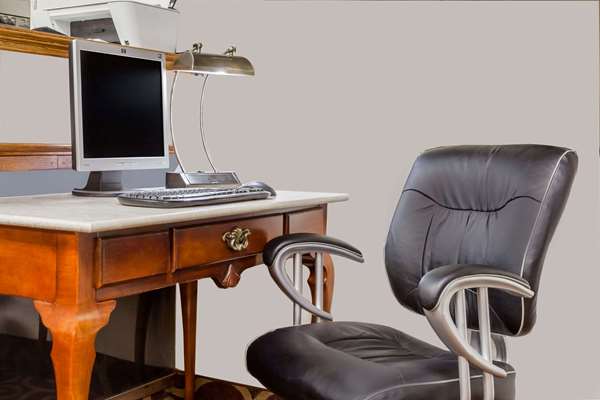 Conference Area - Days Inn Owensboro