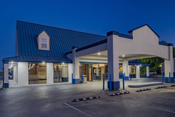 Exterior view - Days Inn Owensboro