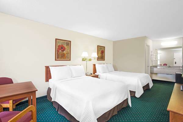  - Days Inn Wytheville - I-77 & I-81, Exit 73