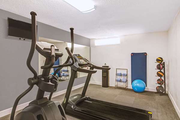 Fitness/ Exercise Room - Days Inn Wytheville - I-77 & I-81, Exit 73
