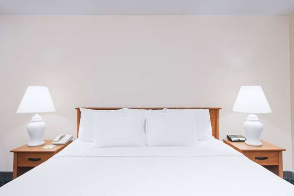  - Days Inn Wytheville - I-77 & I-81, Exit 73