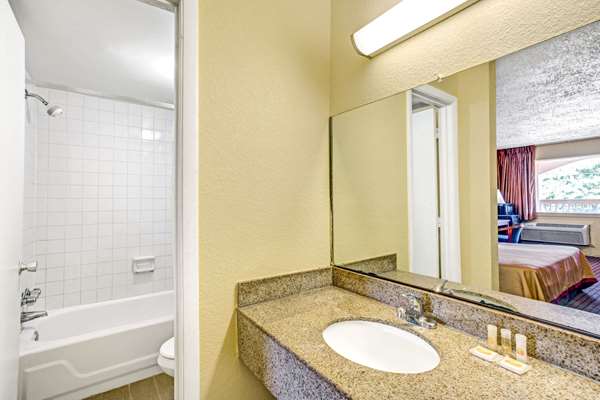  - Days Inn Portsmouth Chesapeake