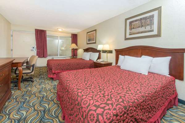  - Days Inn Airport North Dayton - I-75, Exit 59