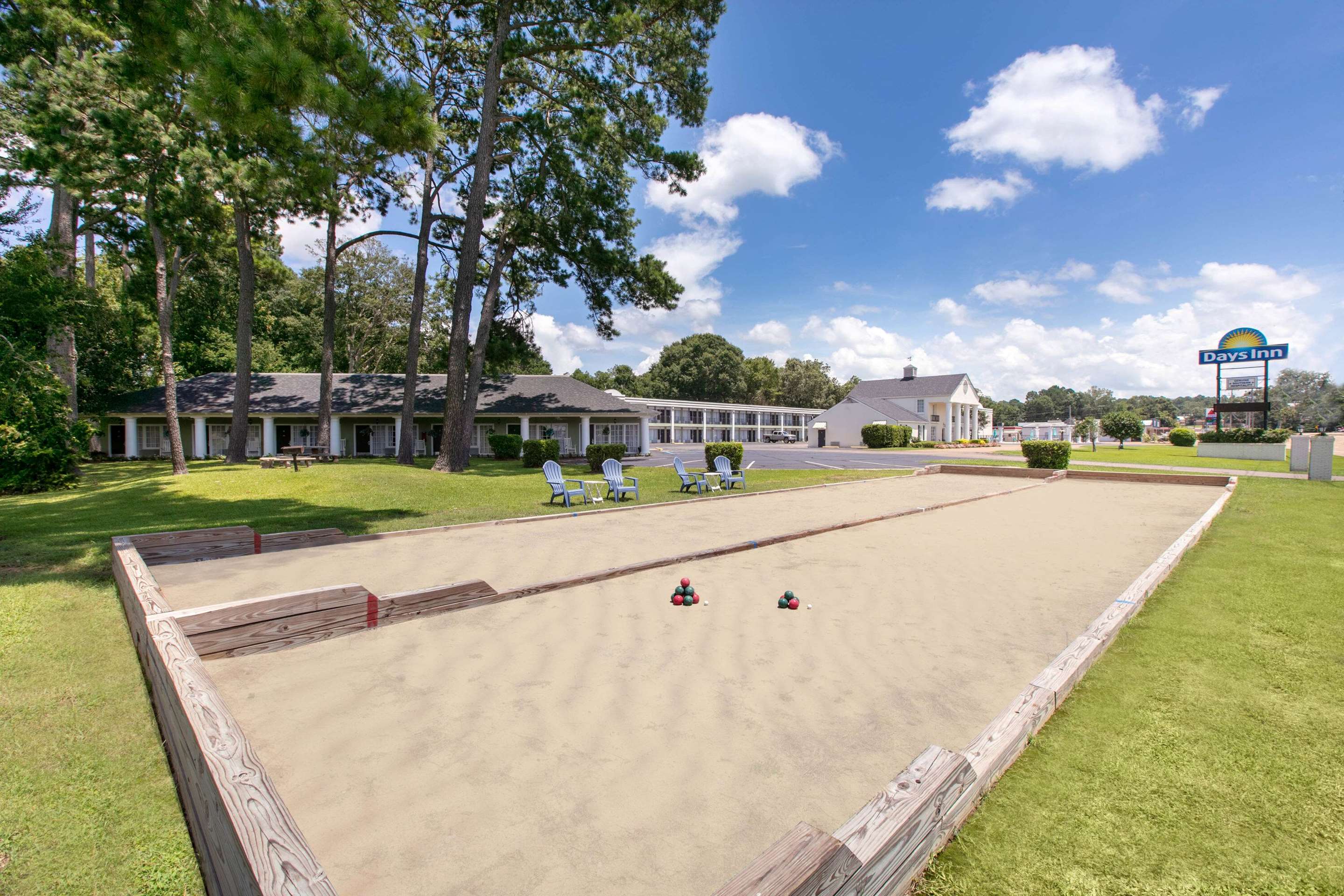 Recreational Facility | Days Inn by Wyndham Natchez