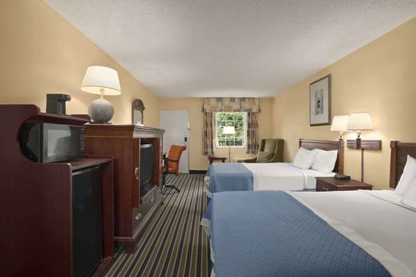  - Days Inn Alexandria - I-395, Exit 3 & 3B