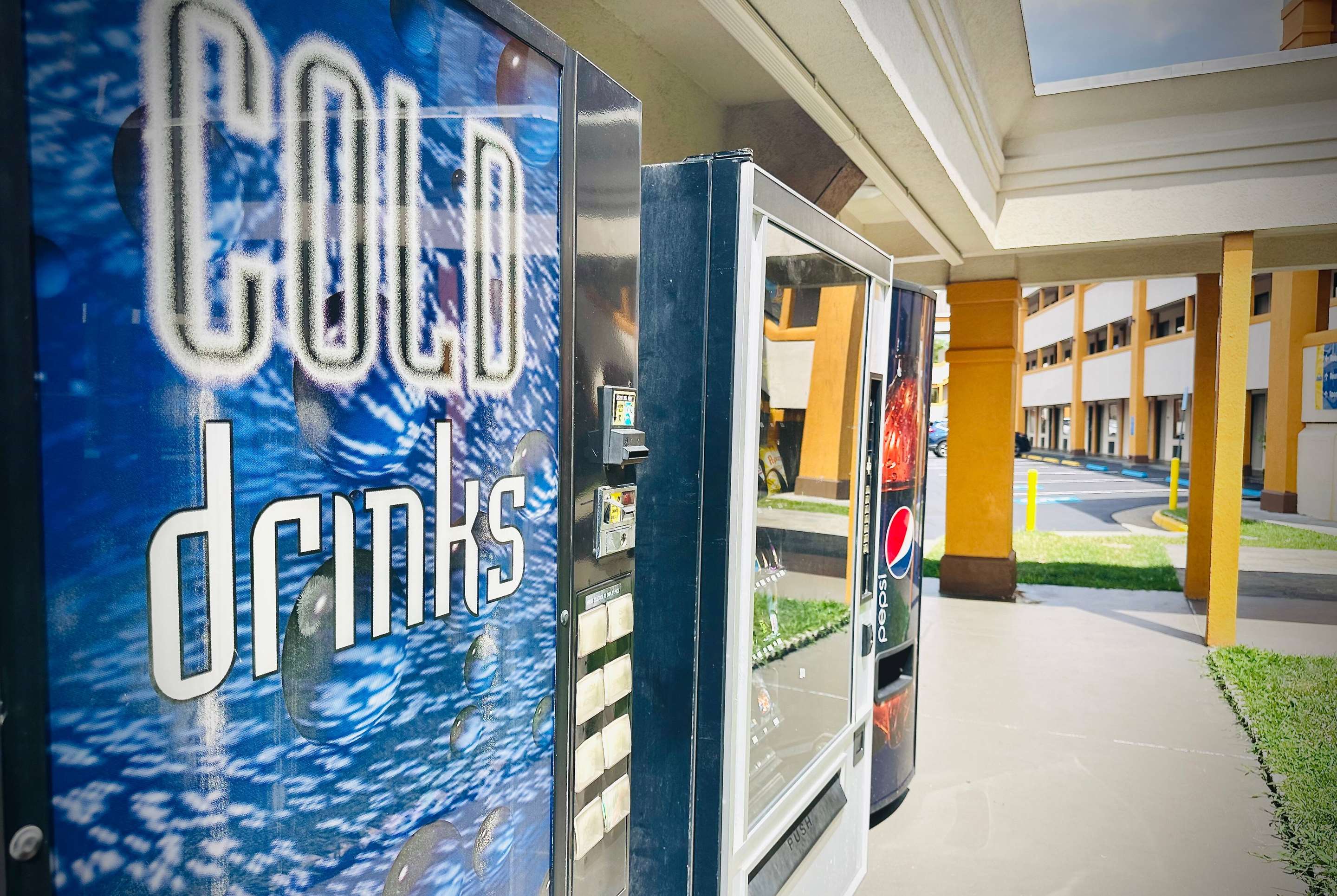 Property amenity | Days Inn by Wyndham Alexandria