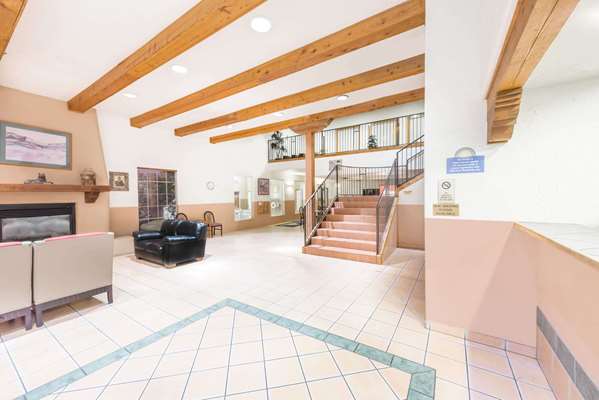  - Days Inn & Suites Lordsburg - I-10, Exit 20