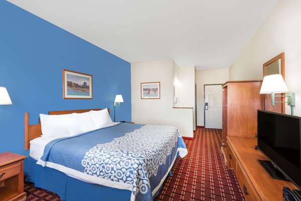  - Days Inn & Suites Lordsburg - I-10, Exit 20