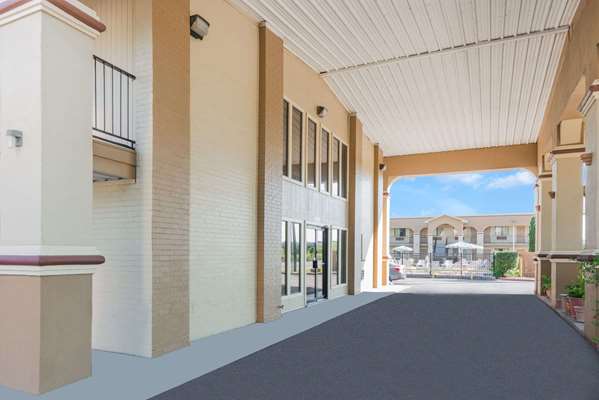 Exterior view - Days Inn San Marcos - I-35, Exit 205