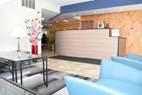  - Baymont Inn & Suites Addison - I-290, Exit 10