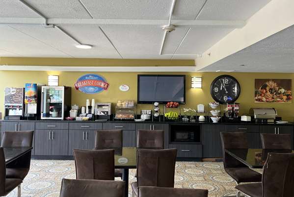  - Baymont Inn & Suites Addison - I-290, Exit 10