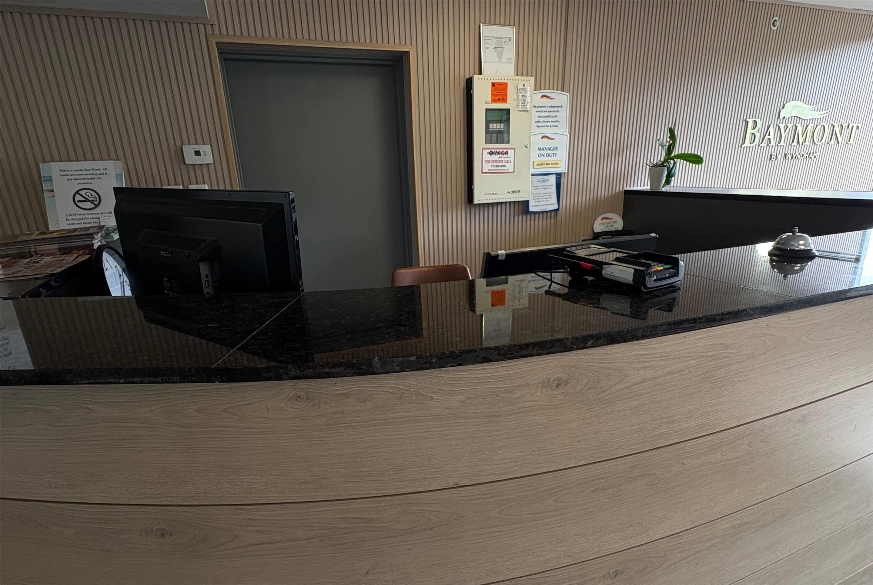 Reception | Baymont by Wyndham - Chicago - Addison - O'Hare