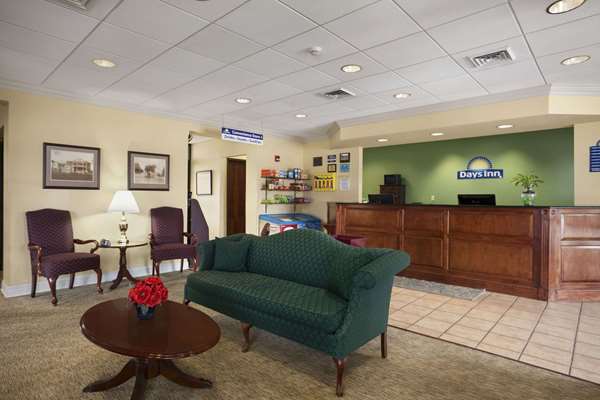  - Days Inn Frederick - I-270, Exit 31