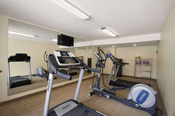 Fitness/ Exercise Room - Days Inn Frederick - I-270, Exit 31
